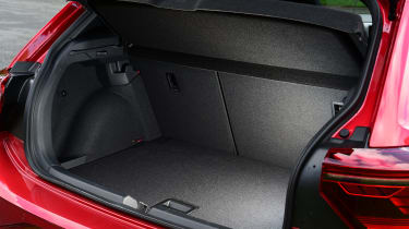 Fiesta ST vs Polo GTI vs i20 N - Volkswagen Polo boot